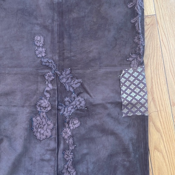 Yavari Suede Skirt by Nigel Preston - Picture 11 of 11